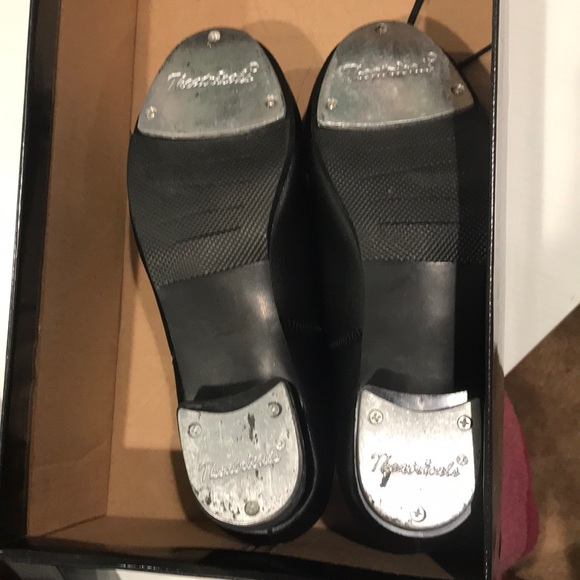 Tap Shoes - Picture 2 of 2